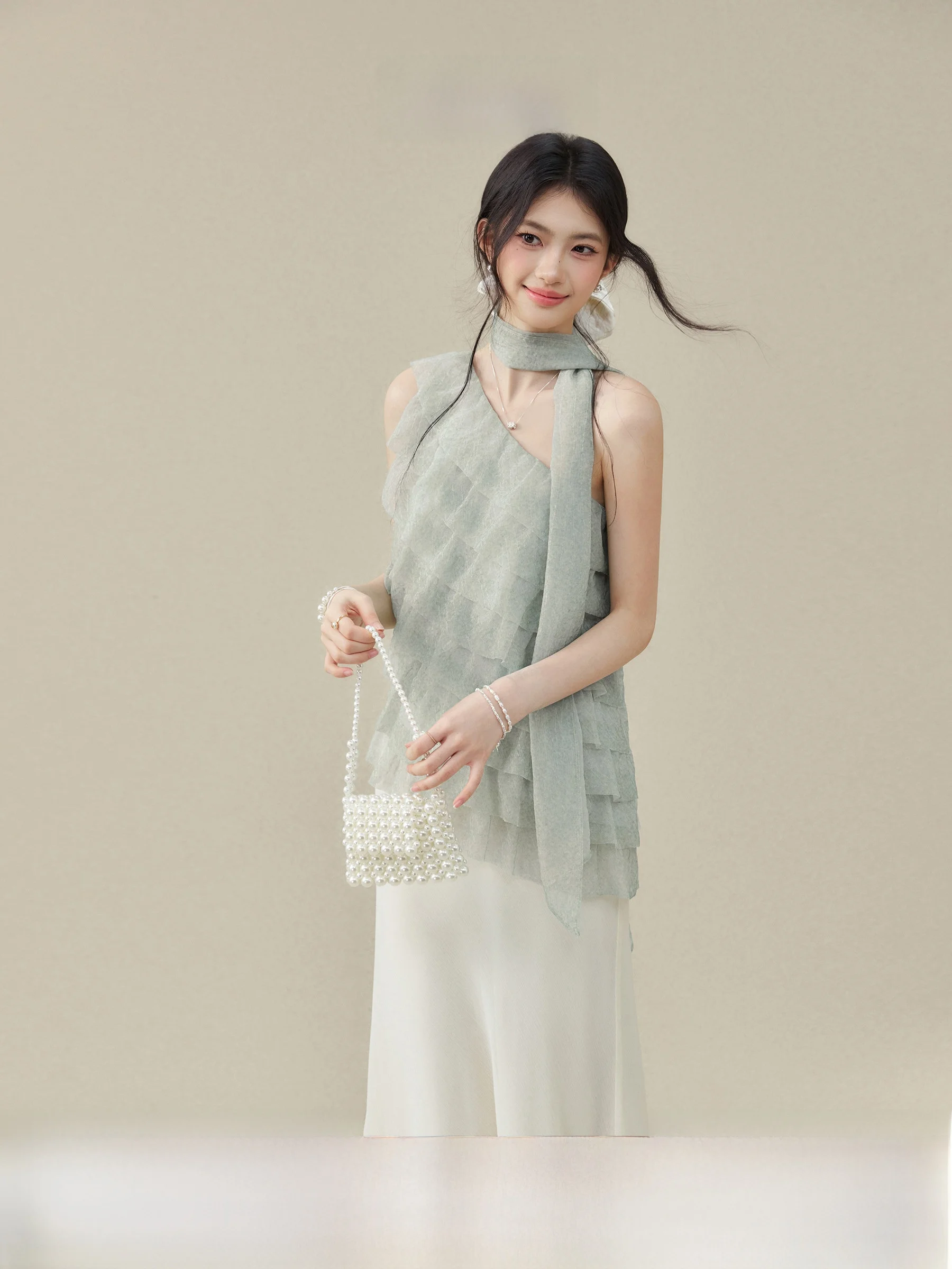 

Женский летний жилет средней длины с асимметричными оборками, зеленый, с завязками на плечах, из 100% другого материала