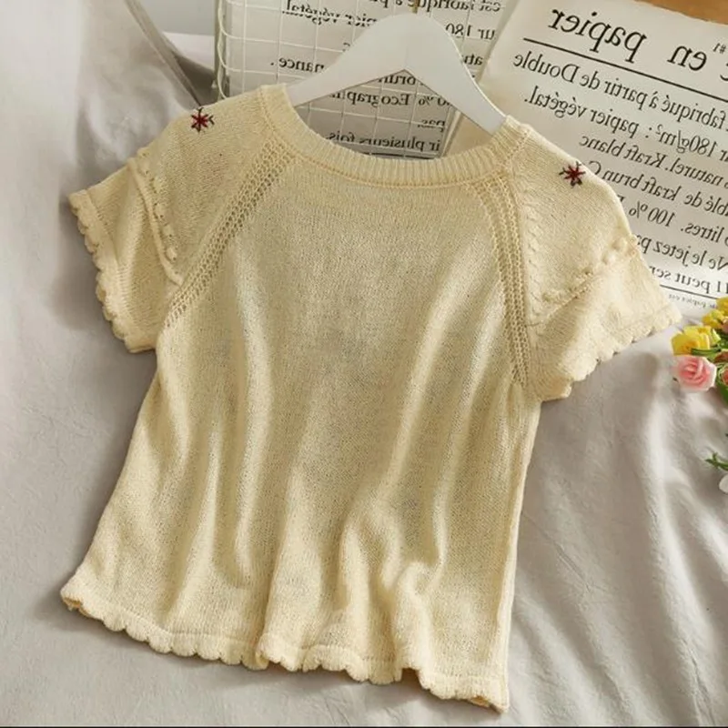 Knitted Sweater Short Sleeved Women\'s Summer Thin Thick Needle Slim Fit Round Neck Short Embroidered Tops Women\'s Clothing