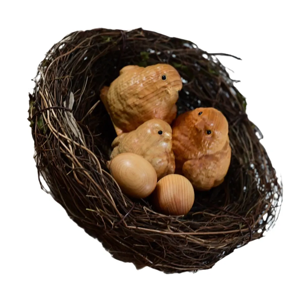 1Set Solid Wood Carved Chick Statue Nest Included Lifelike Nature Inspired Decorative Piece for Easter Party Souvenir Wooden