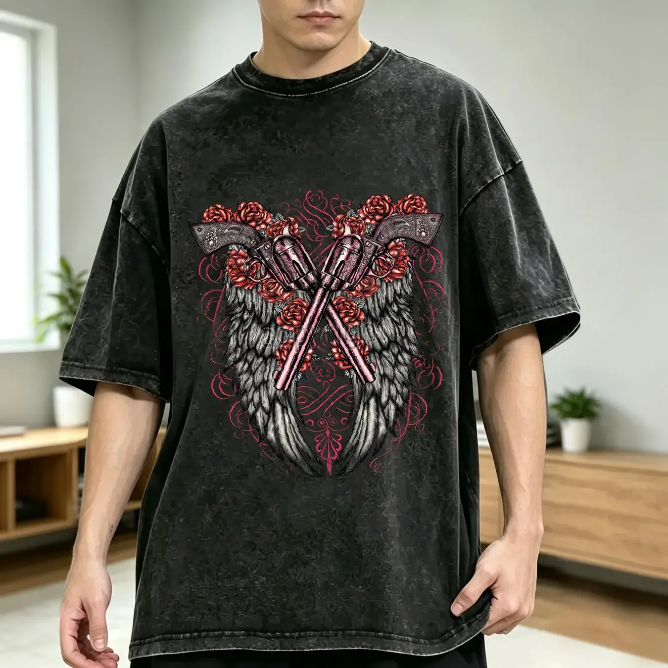 washed T Shirt IN Black With a Tattoo Gothik Motif Model Two Revolver Roses vintage Washed Comfortable Soft streetwear homme