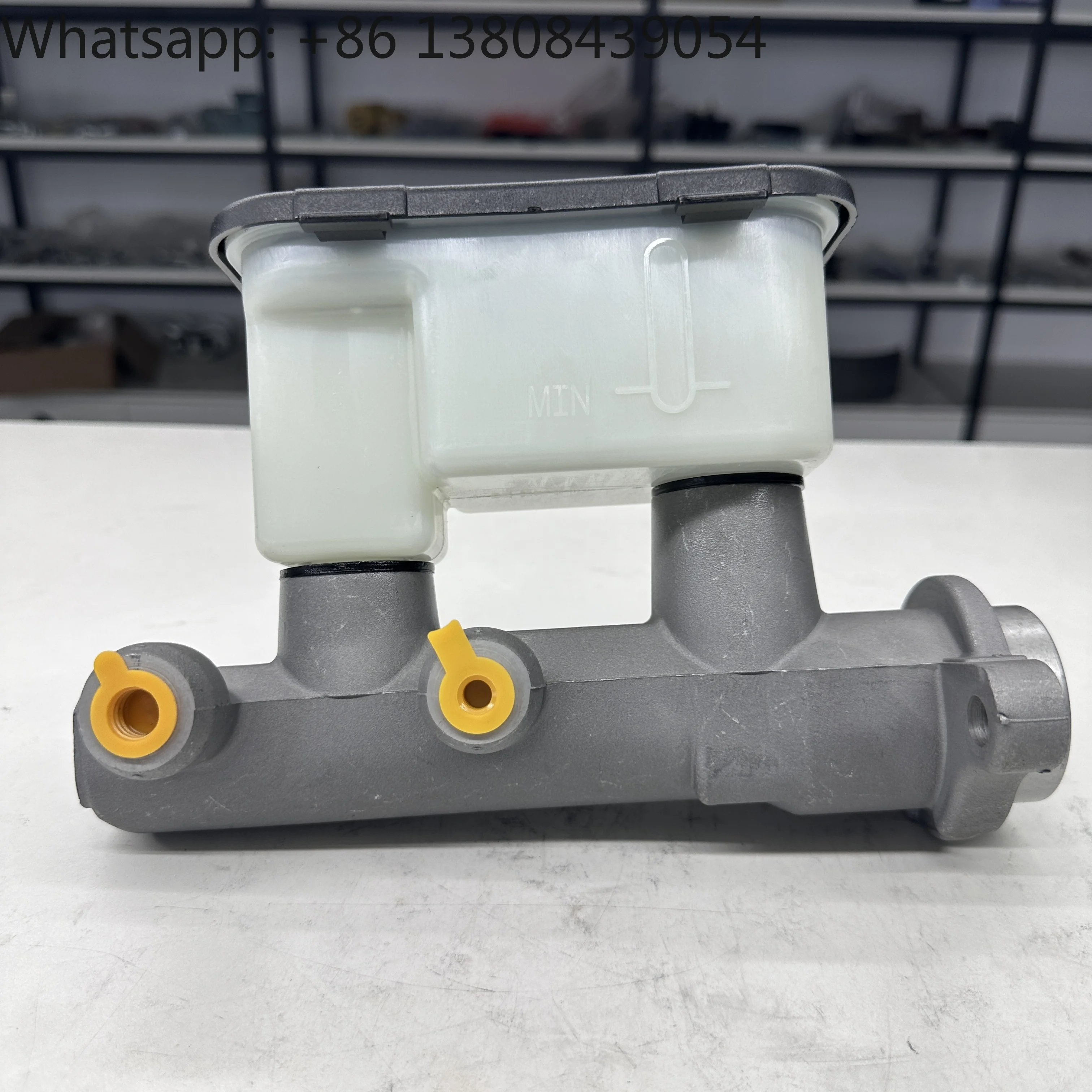 

For Chevrolet GMC Dodge Brake Master Cylinder MC390259 18021273 18029967 19209221 4778450