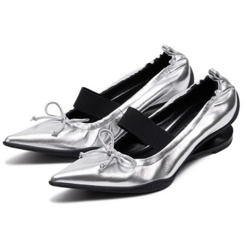 

Silver Bow Embellished Heels Women Fashion Pleated Strange Style Designer Shoes Comfortable Pointed Toe Elastic Band Dress Shoes