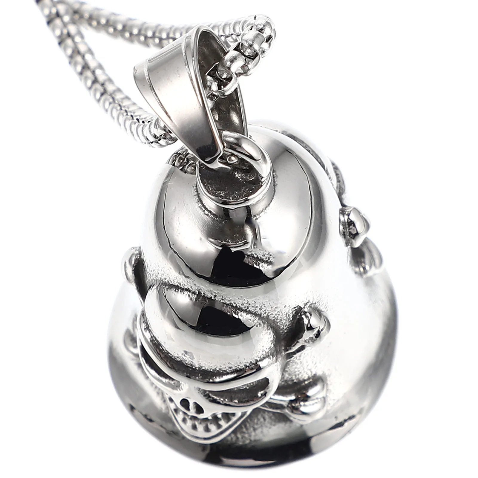 

1 set Skull Keychain Steel Necklace Retro Decorative Necklace Men Riding Bell Motorcycle Chain Decorative Pendant Accessories