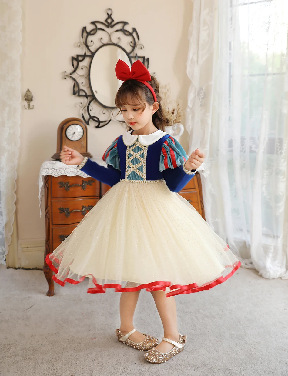 Schneewittchen-Prinzessinnenkleid für Mädchen, blaues Samt-Mieder mit beigem Tüllrock, Spitzenapplikationen für Halloween, Geburtstagsfeier, Cosplay – Detail 4