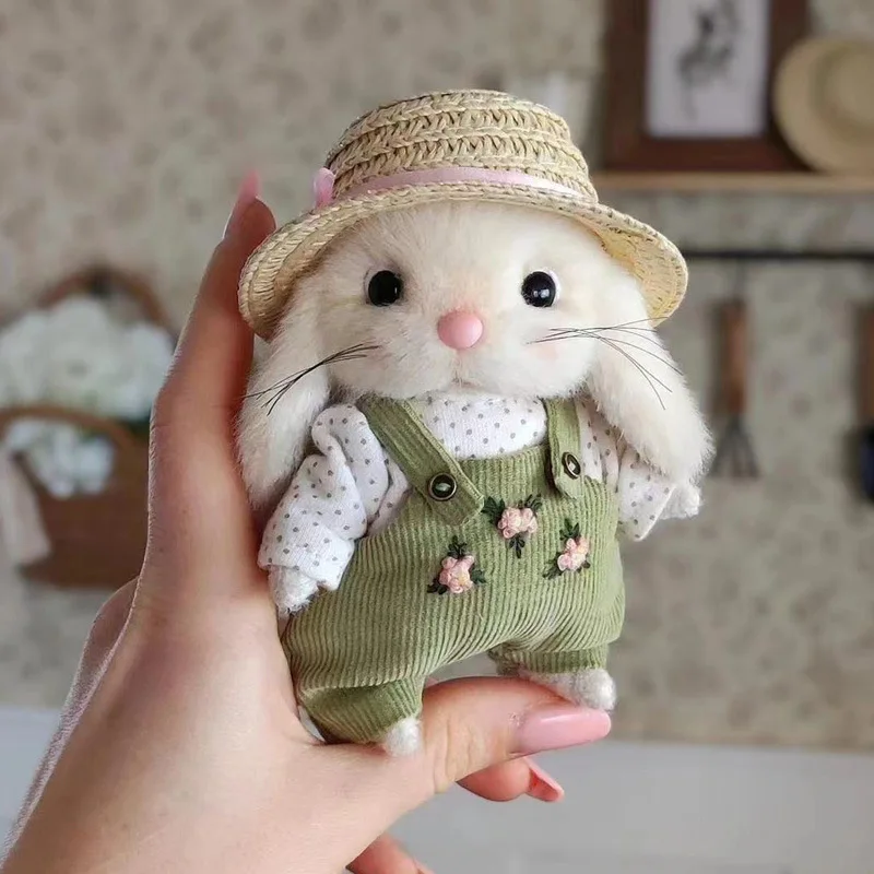 Kawaii Furry Rabbit Keychain Cartoon Gardener Rabbit Doll For Bag Pendant Soft Fur Animal Keychain For Gifts Wholesale 2024 New