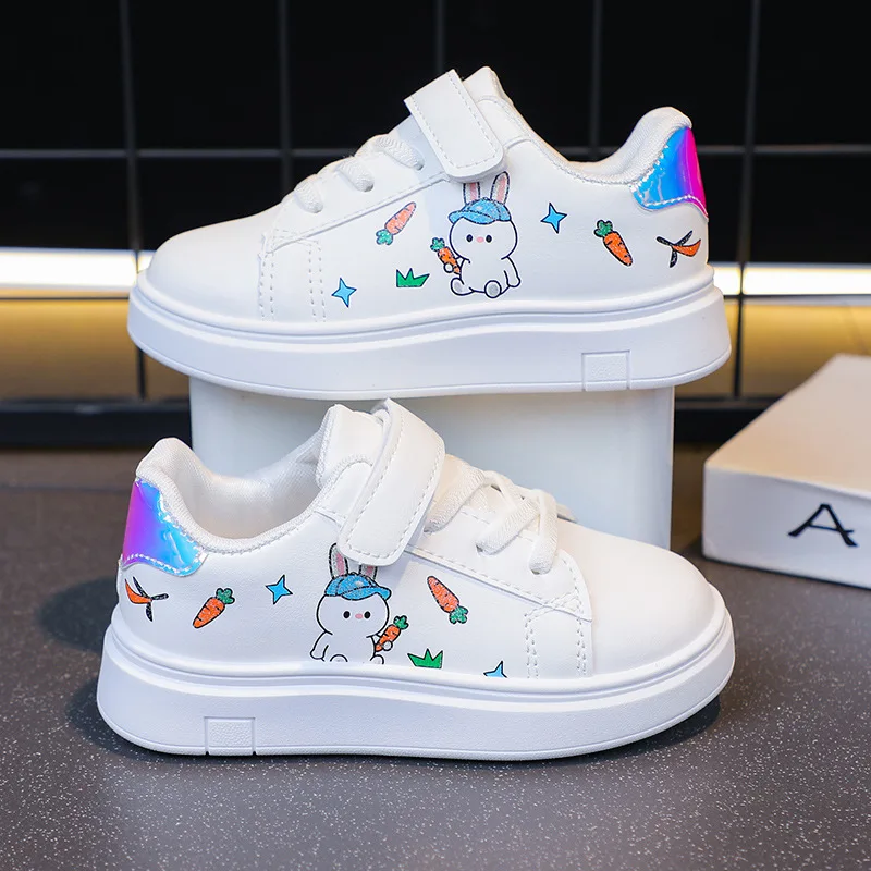 

2025 Trendy Girls Canvas Sneakers Soft Sole Breathable Low Top Casual Shoes for Big Kids and Teens