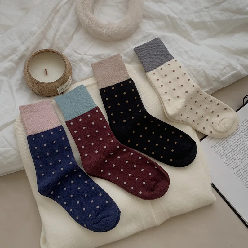 

10 Pairs New Women Socks Cotton Mixed-Color Fashion Japanese Style Long Loose Sock Retro Dots Casual Warm Ladies Absorb Crew Sox