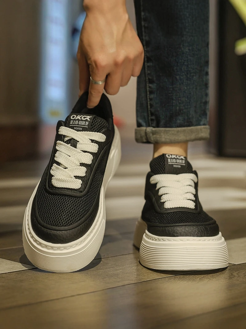 

Casual Breathable Low-Top Men's Sneakers Summer Mesh Thick Bottom Heightening Student Leisure Sports Flat Laced Outdoor Shoes