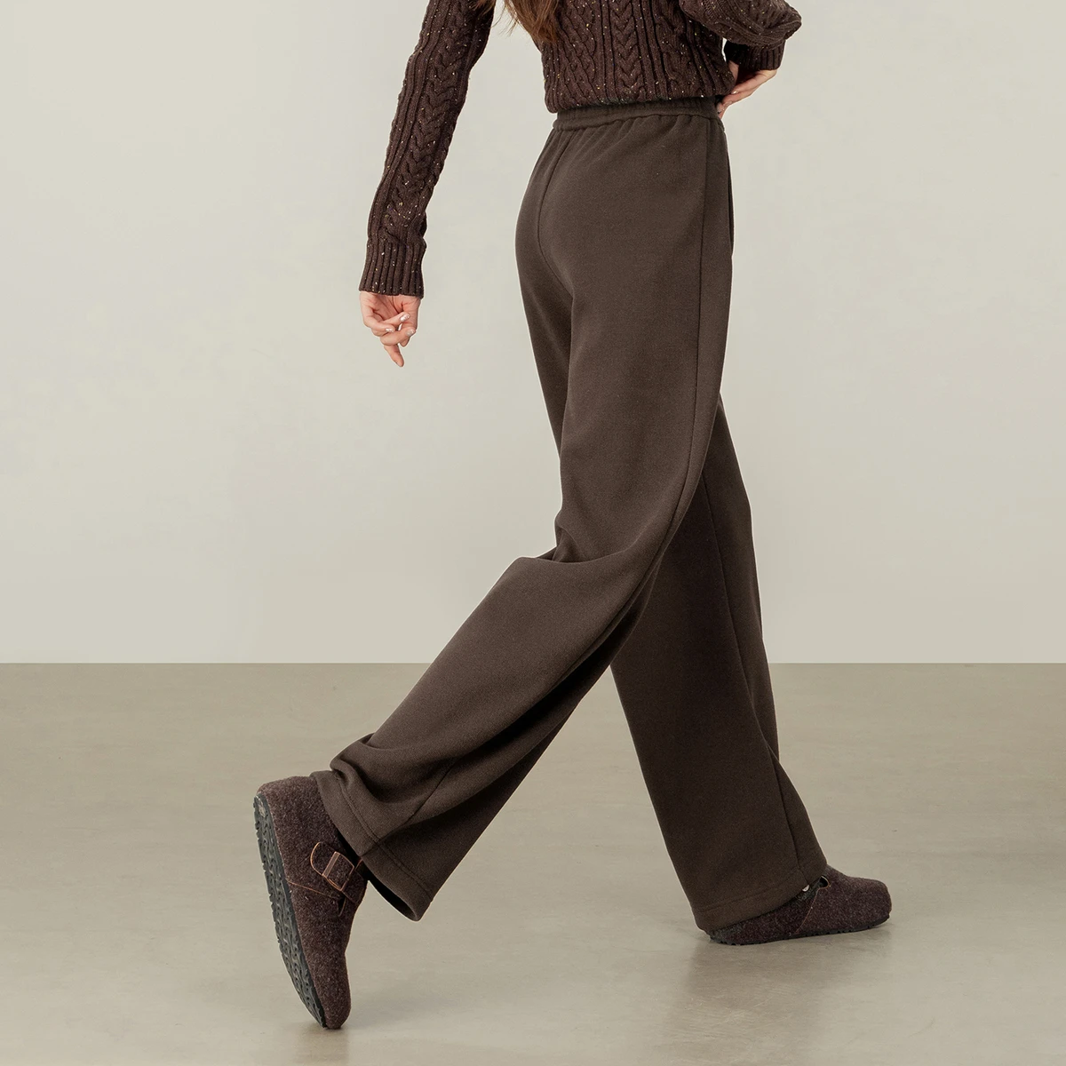 SENTUBILA 캐주얼 루즈 팬츠 여성 가을 겨울 2025 솔리드 다용도 포켓 팬츠 니트 출퇴근 여성 바지 154KN2818