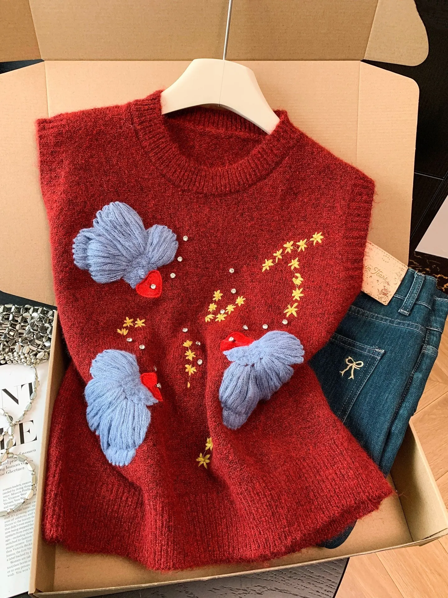 

Красный вязаный жилет с вышивкой Goldfi для женщин, зимняя верхняя одежда, свитер с подплечниками, топ