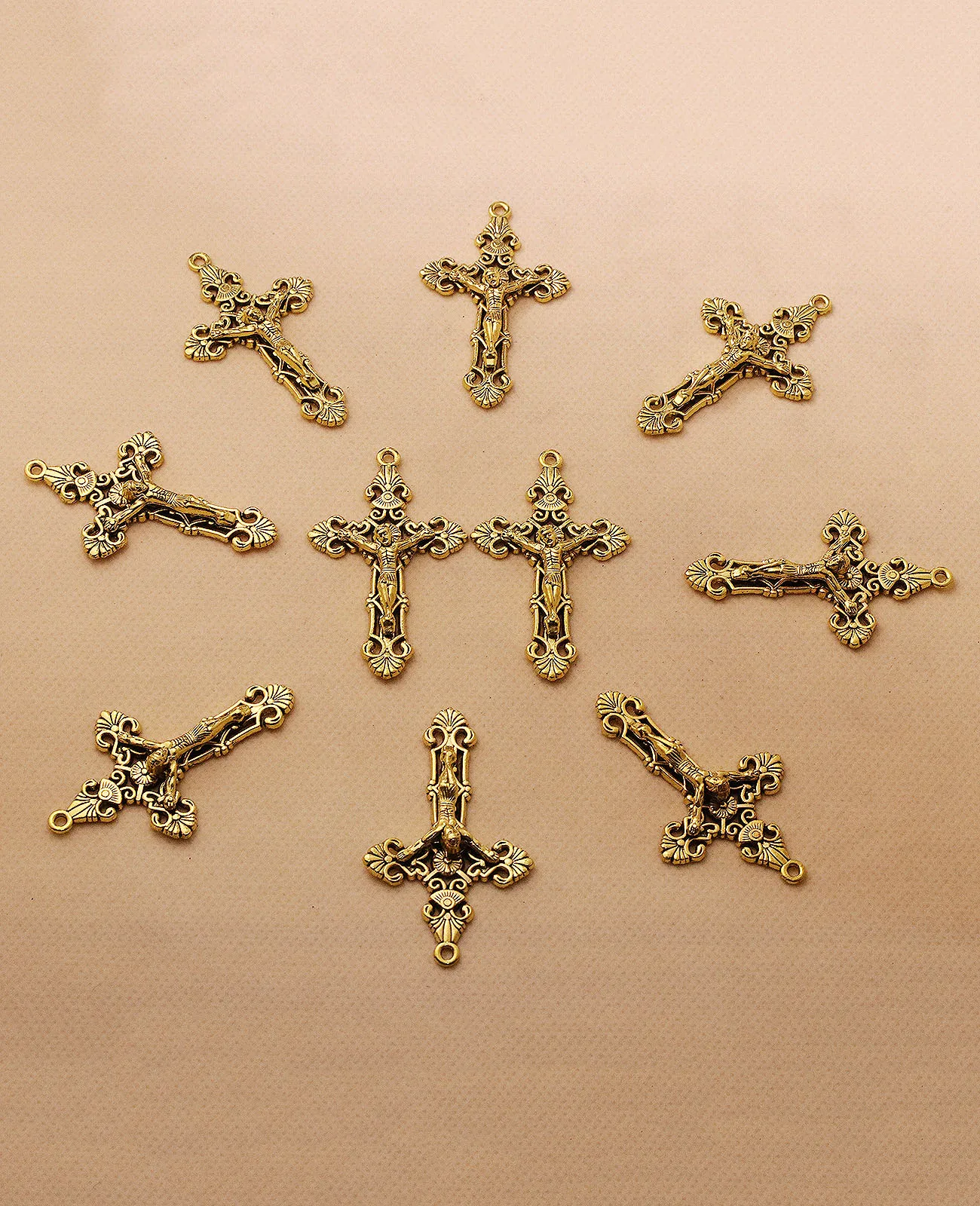 Diyalo 5 Teile/los Floral Kreuz Kreuzigung Rosenkranz Rosenkranz Goldene Anhänger für DIY Halskette Charms Religiöse Schmuck Machen Teile – Detail 2