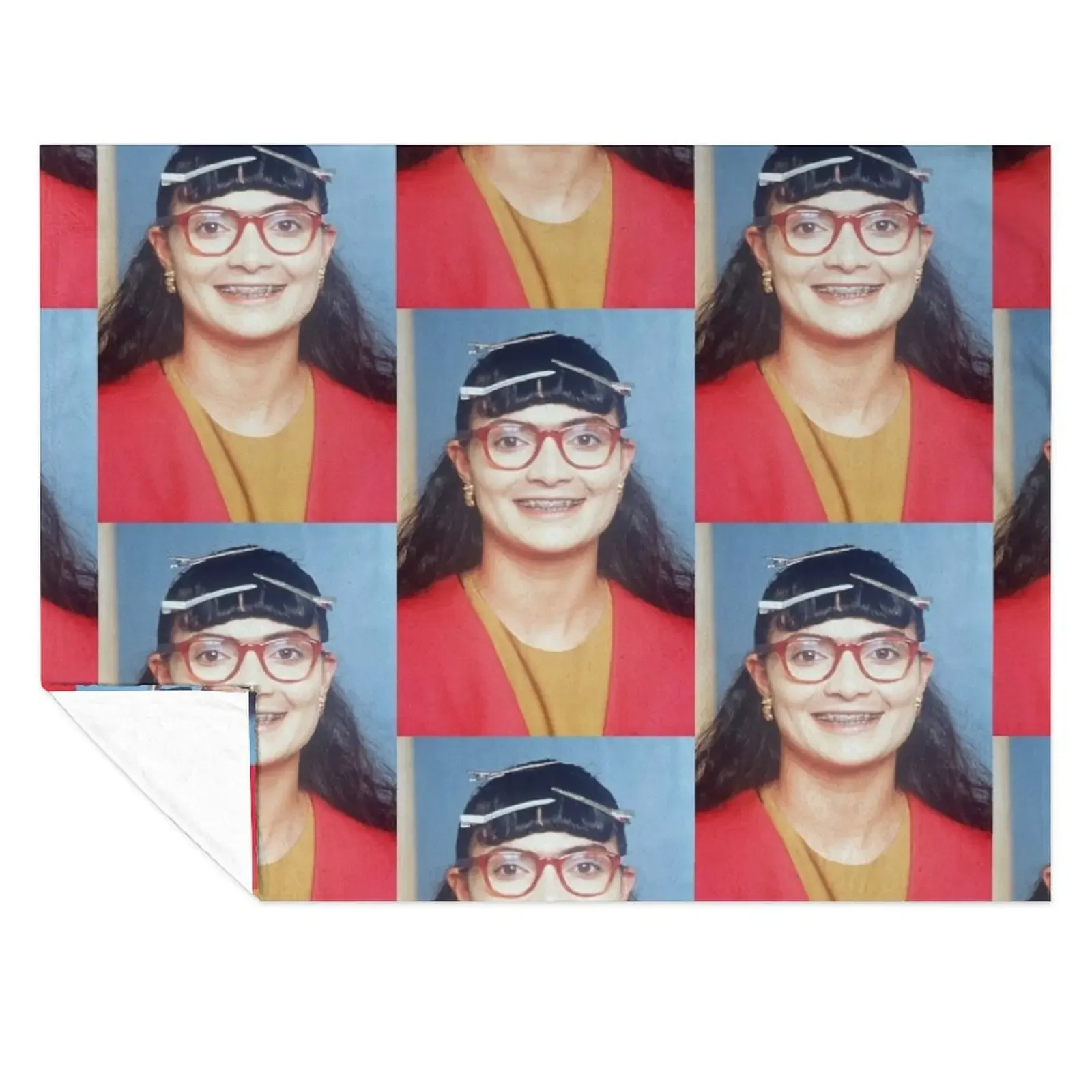 

betty la fea colombia Throw Blanket Soft Plush Plaid Hairy Weighted Warm Blankets