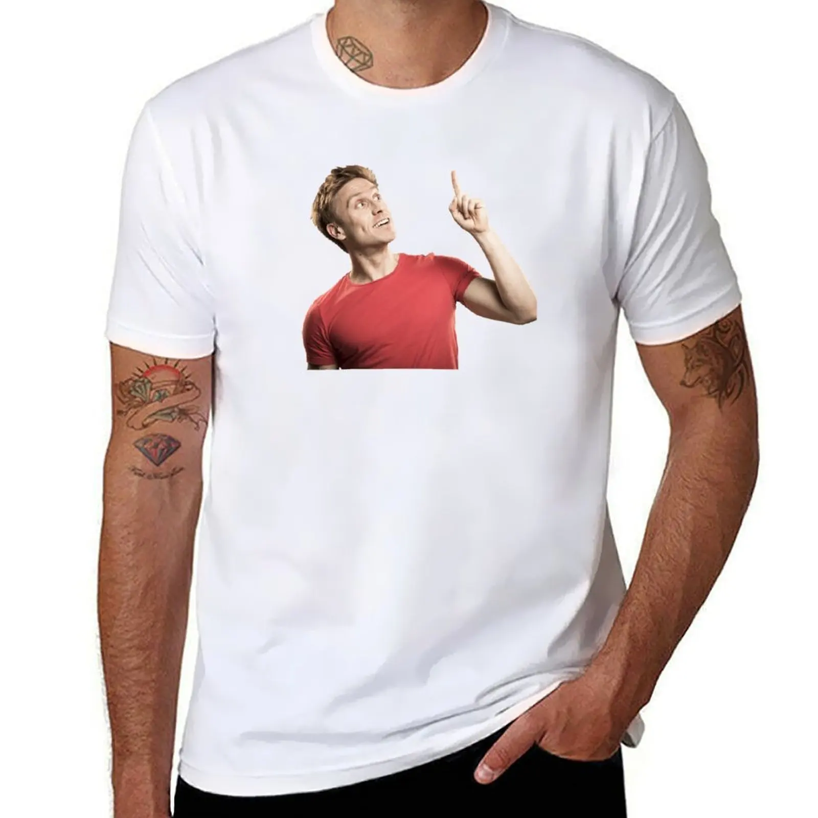 

Russell Howard happily points T-Shirt cotton t shirt man anime t shirts for man T-Shirt