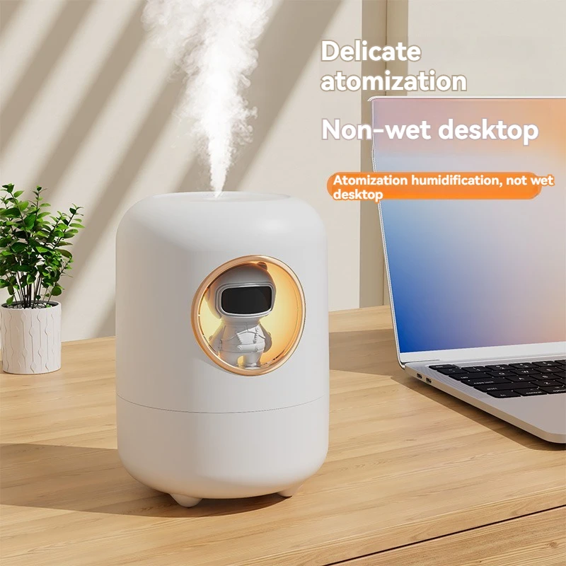 

Astronaut Air Humidifier LED light mini h2o Spray Mist humidifier Aroma Essential Oil Diffuser for Home Office