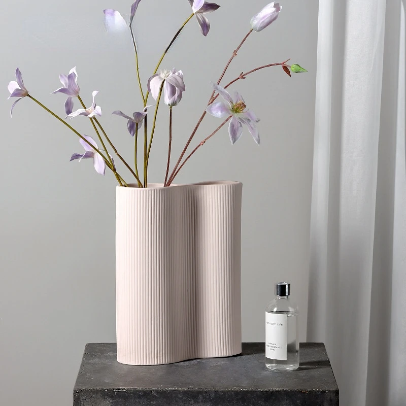 

Striped Pale Ceramic Vase Dried Arrangement Decoration Hydroponic Wine Cabinet