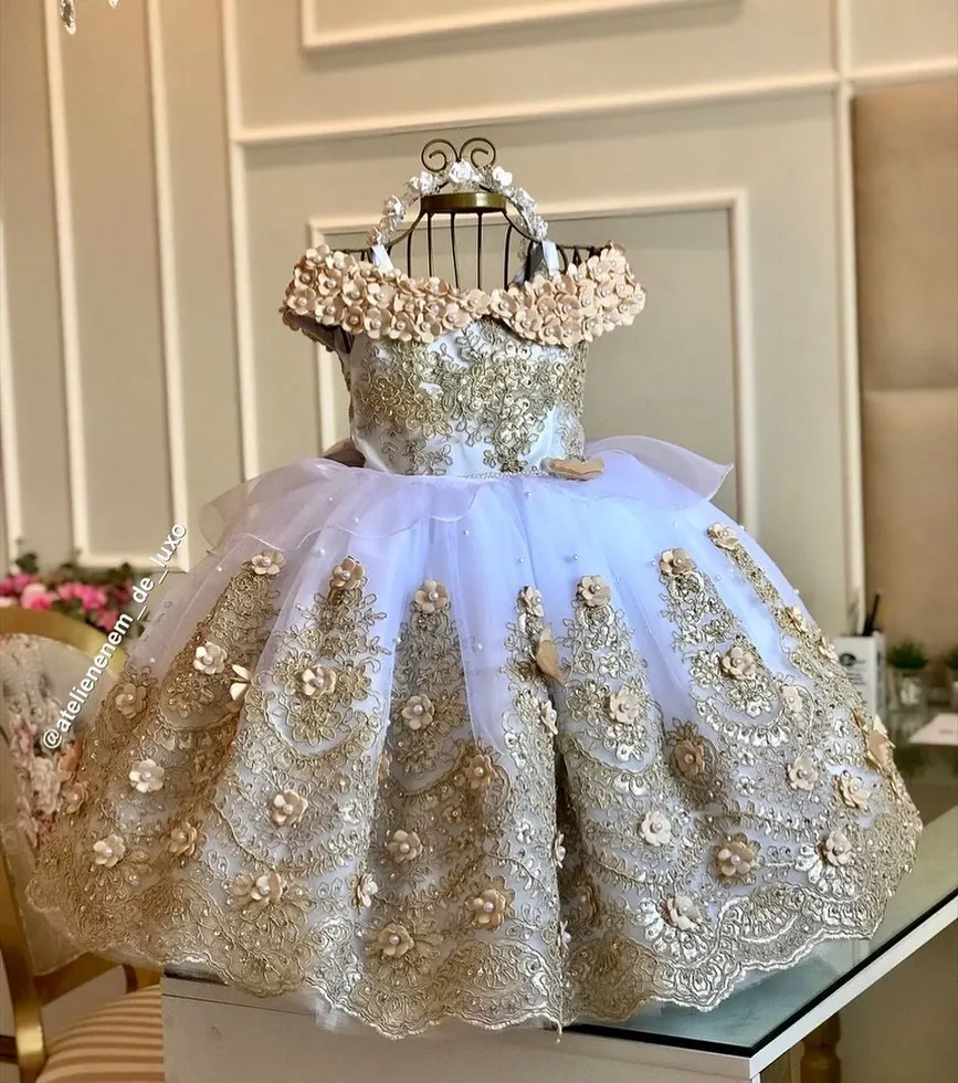 Vestido dorado de flores para niña, para boda, tul con apliques 3D hinchados y perlas, vestido de baile de primera comunión para cumpleaños de princesa para niños