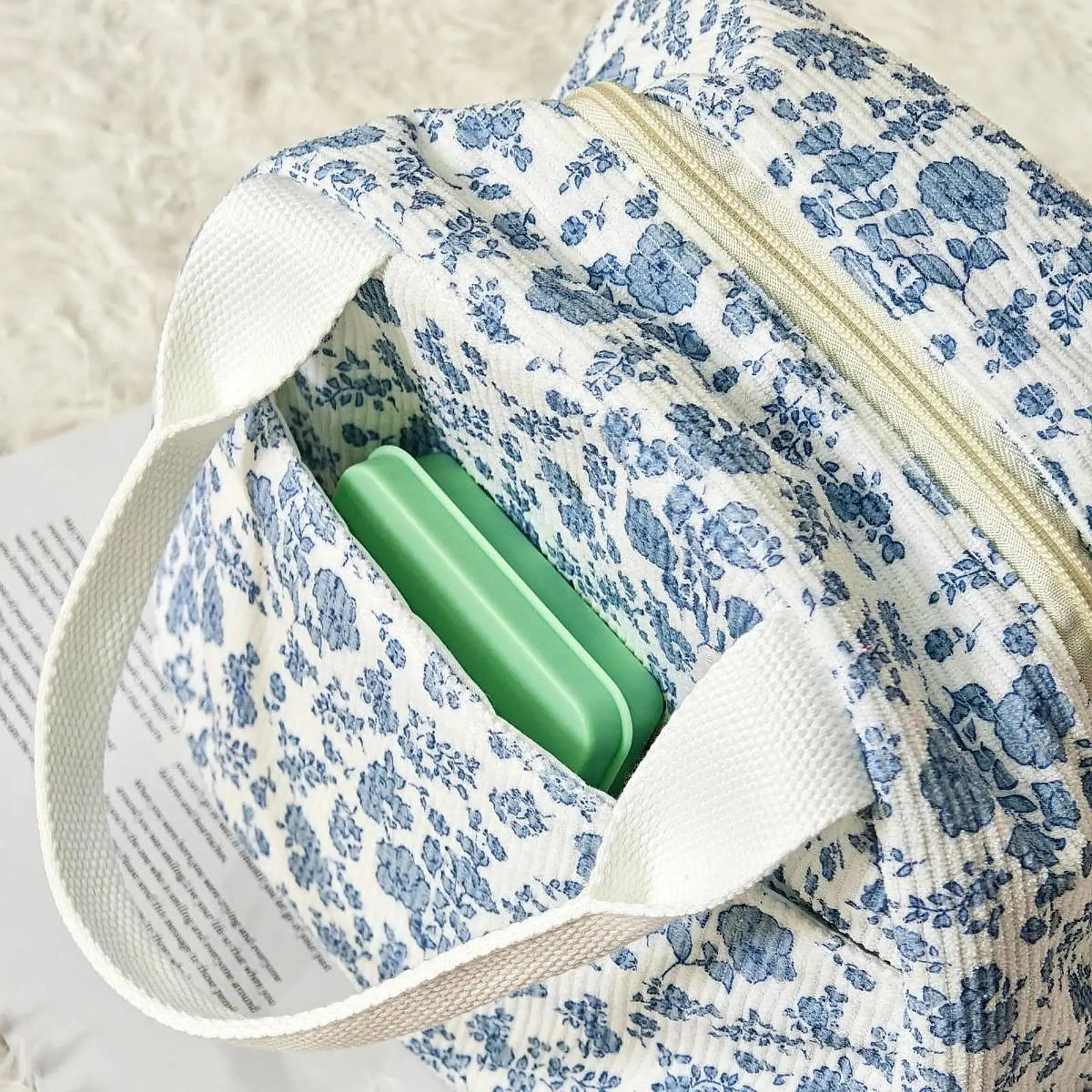 Thermal Insulated Cooler Bag Polyester Lunch Box Carrier Reusable Shopping Tote with Zippers and Extra Pocket for Outdoor