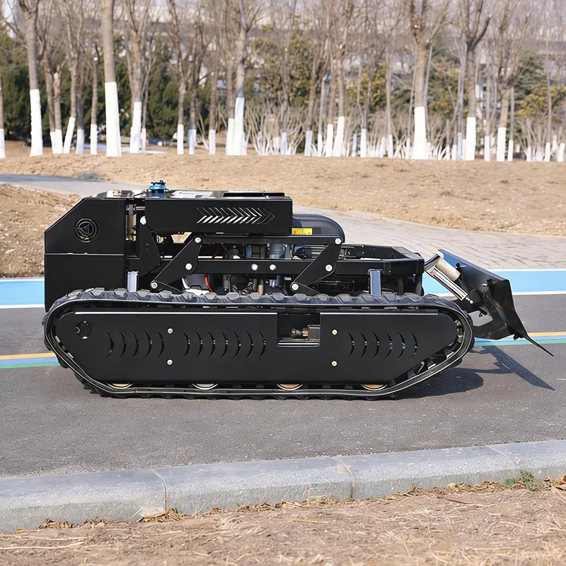Customized Four Stroke Engine Remote-Controlled Lawn Mower Suitable for Garden and Farm Use