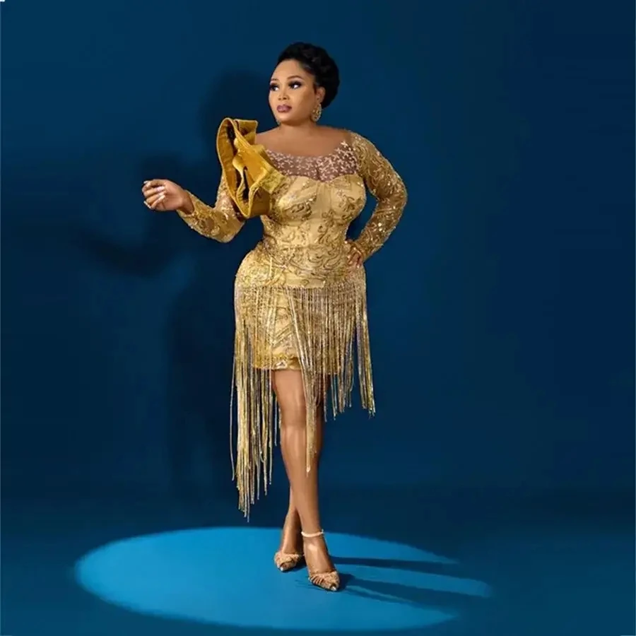 

Fashionable Gold Prom Dresses Applique Ruffle Shoulder Prom Gowns with Sleeve Tassels Evening Dress Straight Custom Made