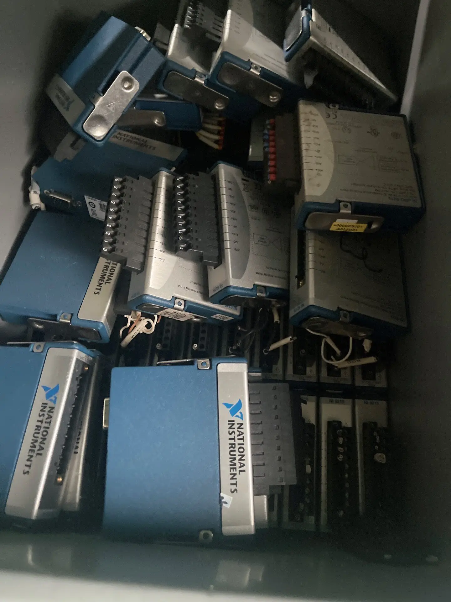 NI 9215 Four-channel Analog Input Module, Original Disassembly, New Quality, Complete Function