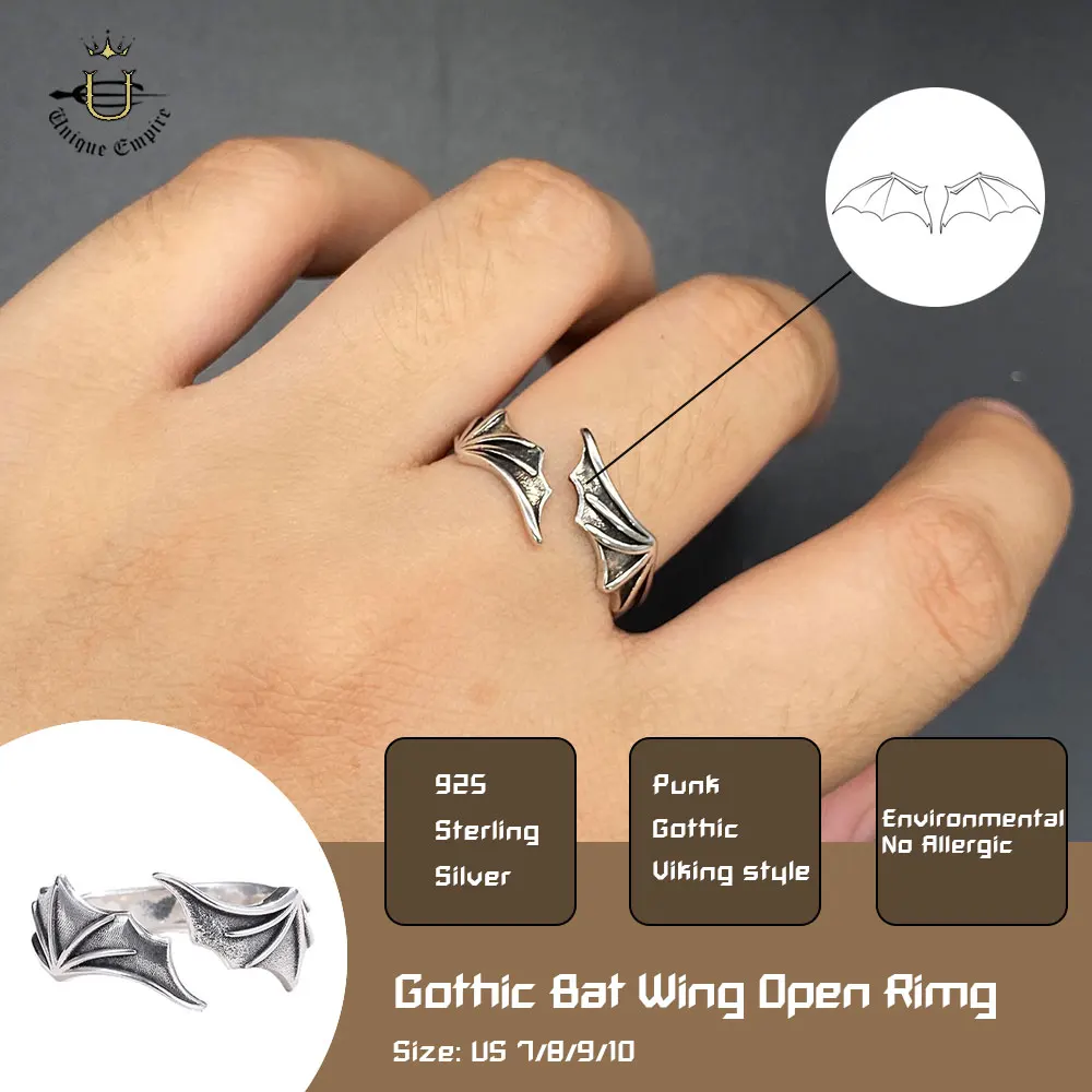 Gothic Bat Wing Ring with Skull And Claw Design Dark Aesthetic Silver Statement Ring for Halloween Punk Style