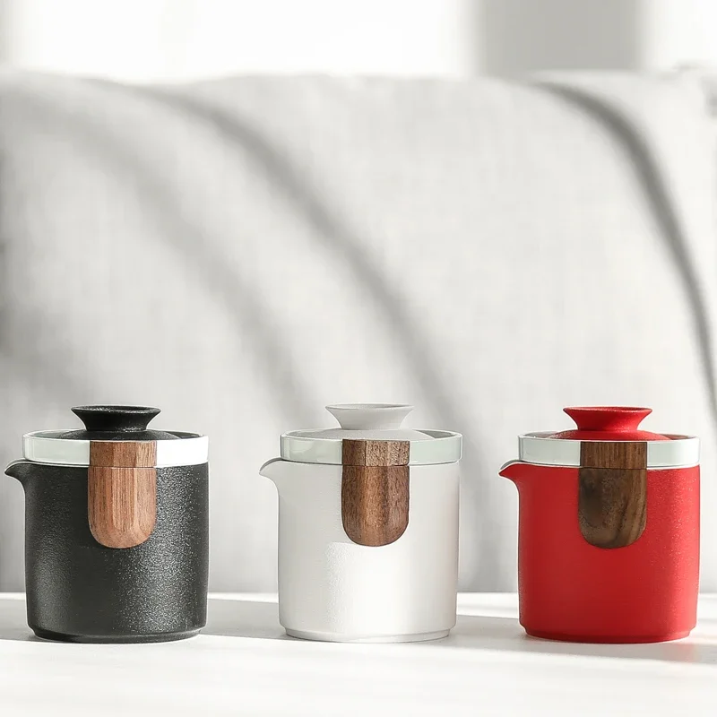 Outdoor Travel Tea Set Carrying Kung Fu Teapot Cup Ceramics One Pot and Two Cups Chinese Style Teaware Sets