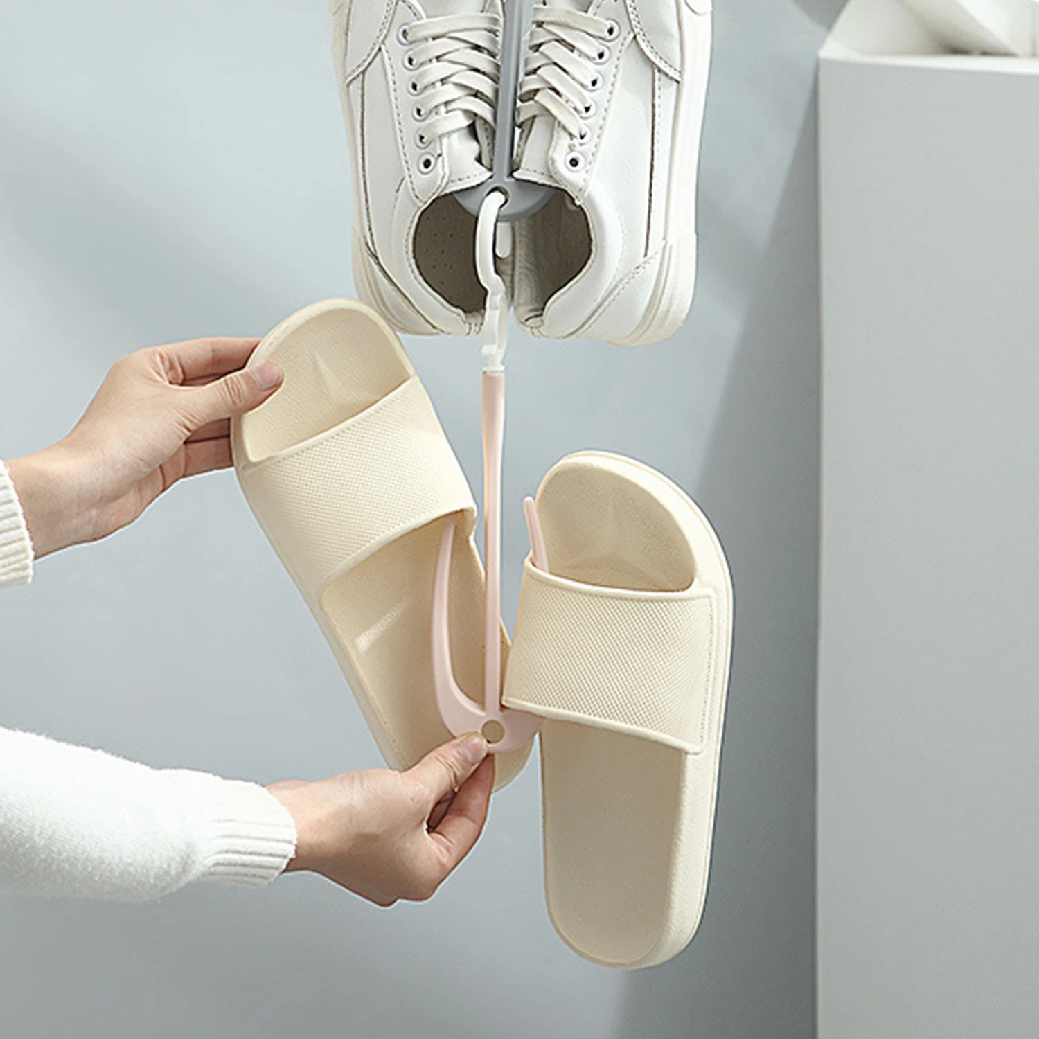 Multifunctional Shoe Rack for Drying Hanger Home Shoe Shelf Stand Creative Shoe Storage Organizer Hook Windproof Drying Hanger
