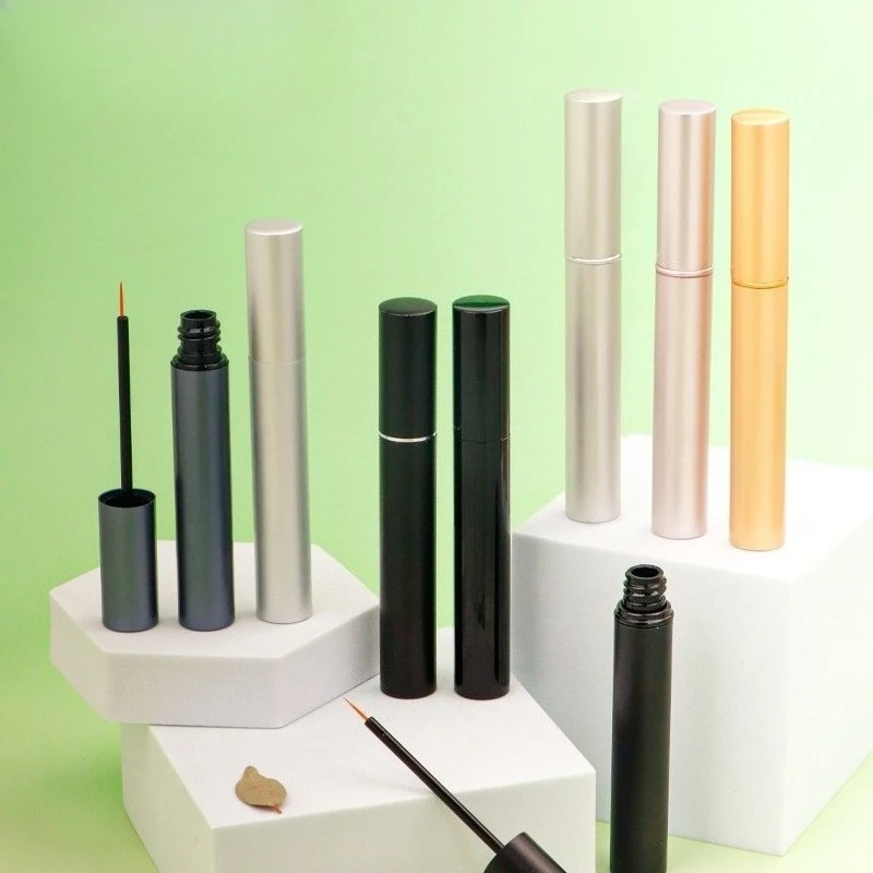 

5ml Empty plastic Matte Silver Eyeliner tubes Vials Bottle Containe Eyeliner Brush Applicator for DIY Eyelash Growth Oil