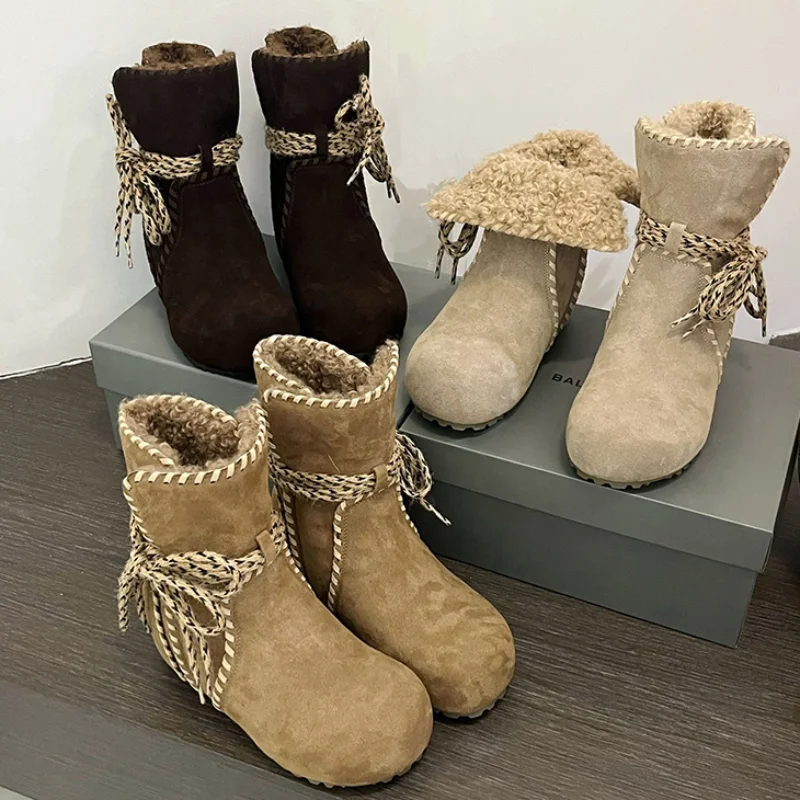 

Женские зимние ботинки с матовым дизайном в стиле ретро, теплые модные ботинки с высоким берцем на толстой подошве, новые невидимые хлопковые ботинки на шнуровке, увеличивающие рост