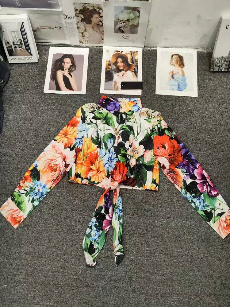 Primavera/Verano 2025 nuevos pantalones de mujer con estampado de flores camisa de cintura abierta Top cintura elástica pantalones cortos de pierna ancha temperamento de dos piezas sui