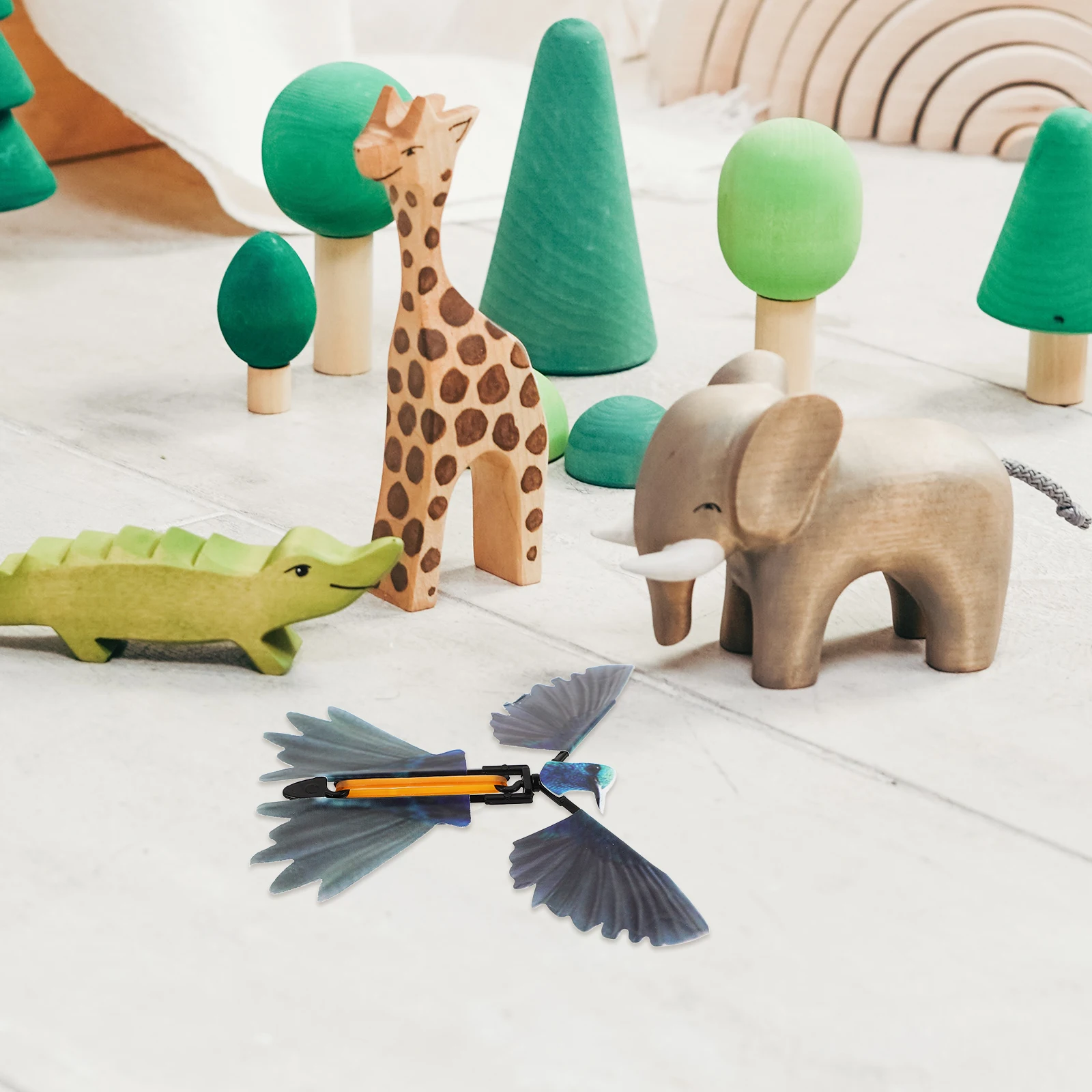 

10pcs Flying Hummingbird Prop Toys Wind Up Powered Birthday Christmas GiftsFunny Birds Plaything