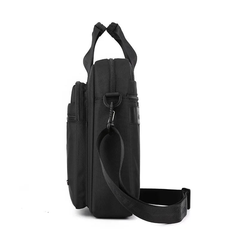 2024 Hete Nieuwe Mannelijke Schoudertas Waterdichte Messenger Bag Kleine Casual Reistassen Hoge Kwaliteit Heren Crossbody Tas