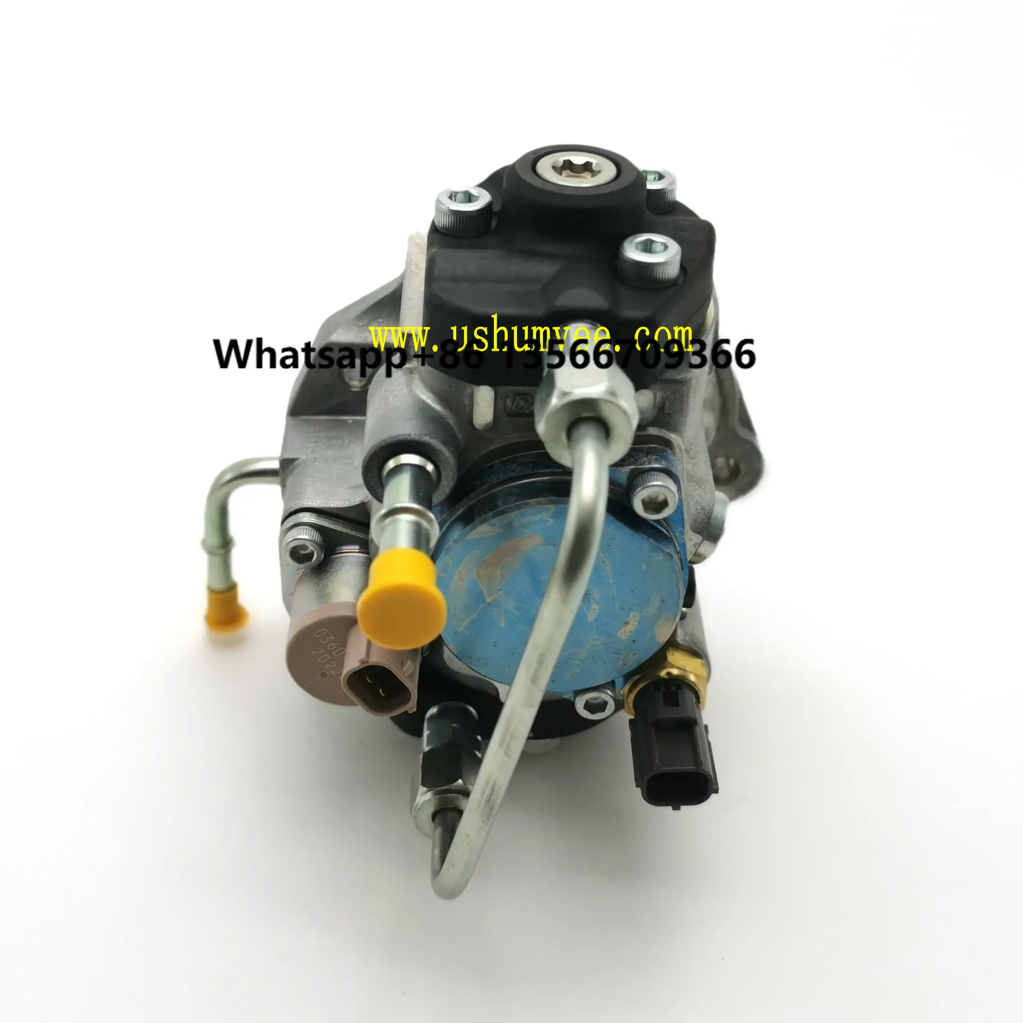 

OEM Genuine LR009587 1539831 Fuel Pump for Defender 2.4