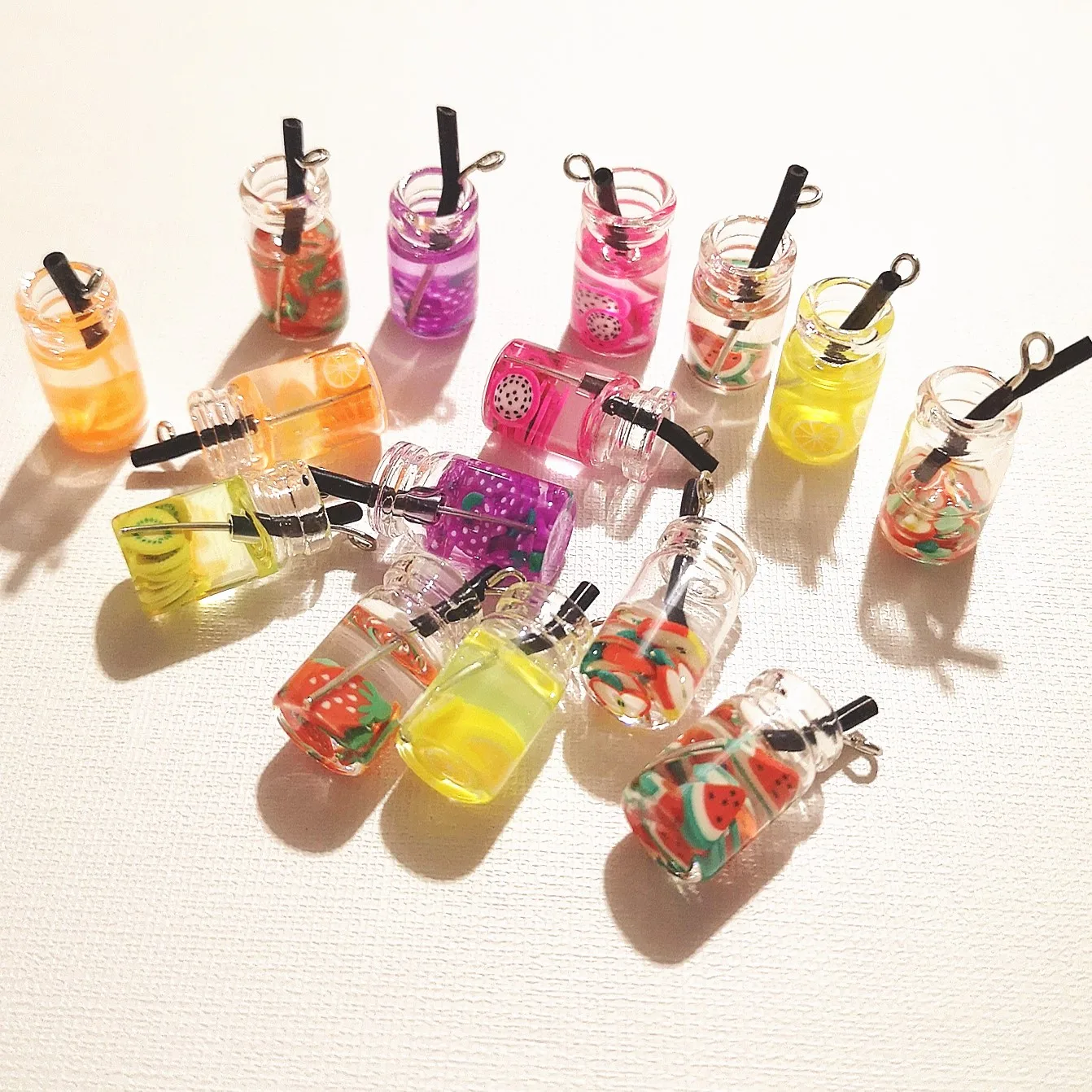 8 stücke Simulierte Fruchtsaft Tasse Flasche für Puppenhaus Figuren Miniatur Küche Spielzeug Kawaii Room Decor Zubehör – Detail 7