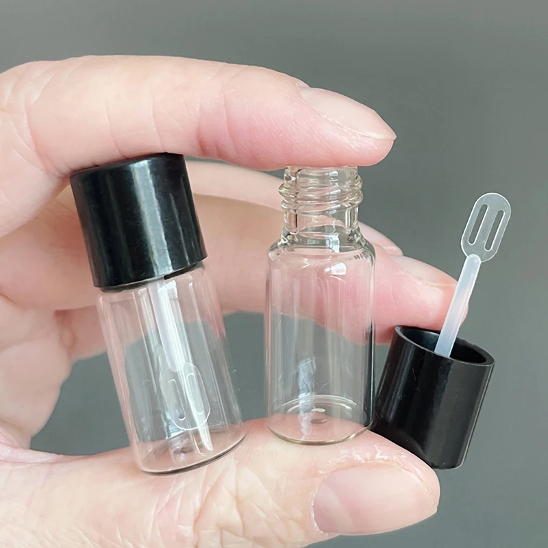 1/2/5Pcs 4ml Refillable Bottles Liquid Foundation Subpackage Travel Empty Bottle Mini Digging Spoon Cosmetics Tools
