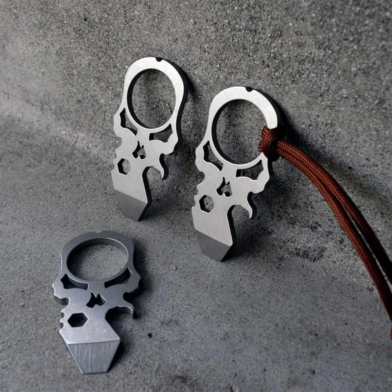 4-in-1 키체인 병따개 스크루드라이버가 포함된 멀티툴, 딸, 아내 또는 아들에게부터 아빠, 아버지 및 남성에게 선물 - 해골