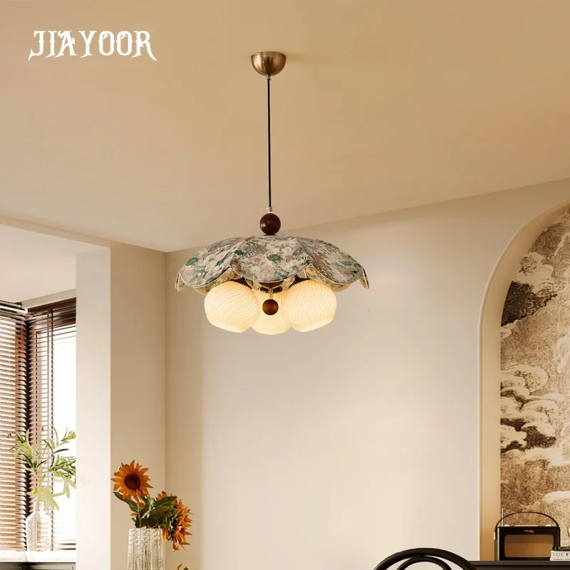 Mid ancient style bedroom pendant light French retro fabric flower light Song style aesthetic master bedroom light 2025 new LED