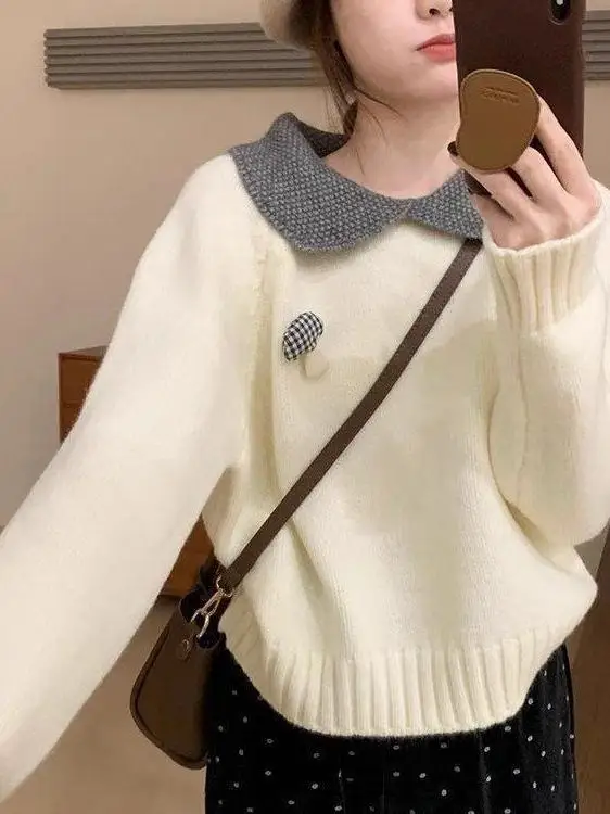 Cute Style Thickened Short Knitted Sweater Women's Loose Fit Warm Doll Collar Autumn Winter New Arrival Comfortable Polyester