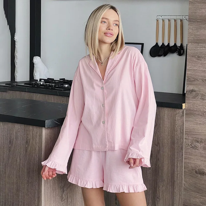 

Летний женский комплект: рубашка с рюшами на рукавах и шорты с высокой талией, однотонный, из хлопка, 2 предмета, домашняя одежда для женщин