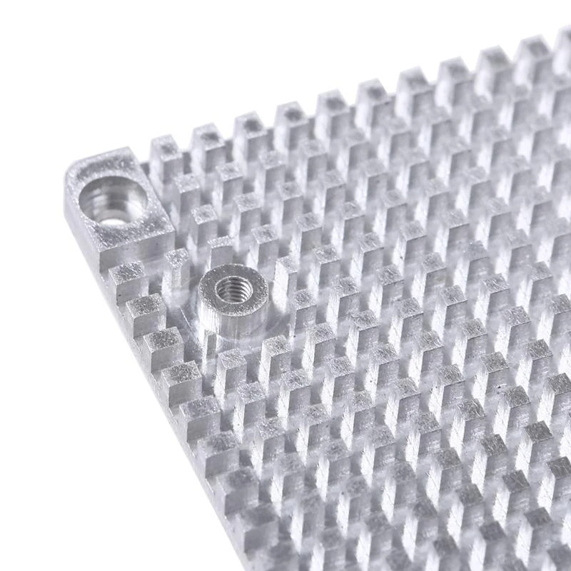 2,5 ”NVME SSD Обороты.