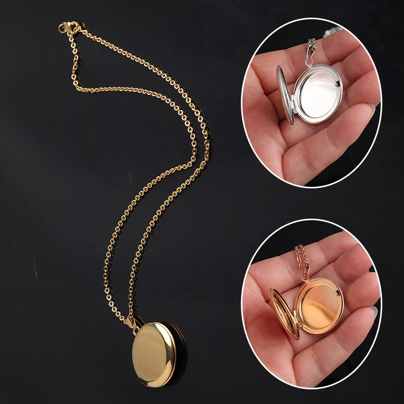 Photo Frame Locket Necklace for Man Women Lovers Vintage Opening and Closing Round Shape Photo Box Pendant Necklace