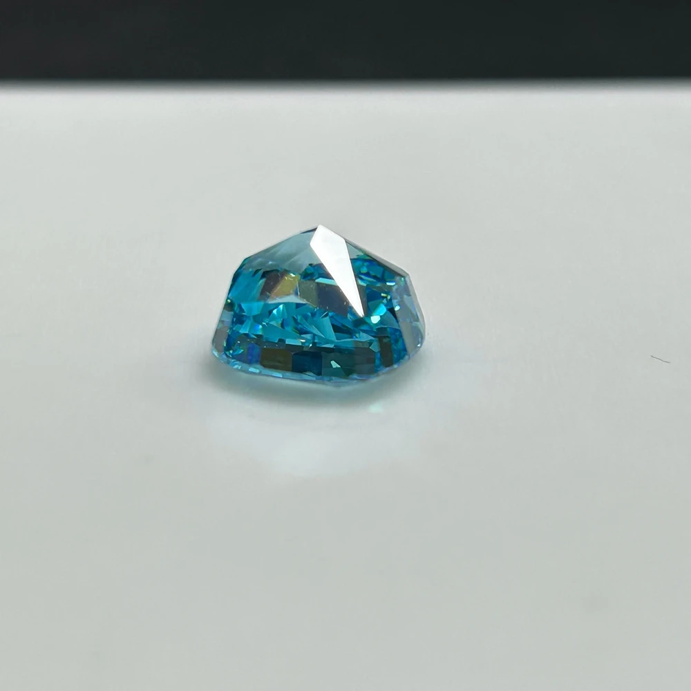 GEMS สินค้าใหม่ Hand Make เพชร CZ 8 กะรัตแปดเหลี่ยม Iced Crushed Cut ลูกบาศก์อ้วนรูปสี่เหลี่ยม Sea Blue Zirconia อัญมณี