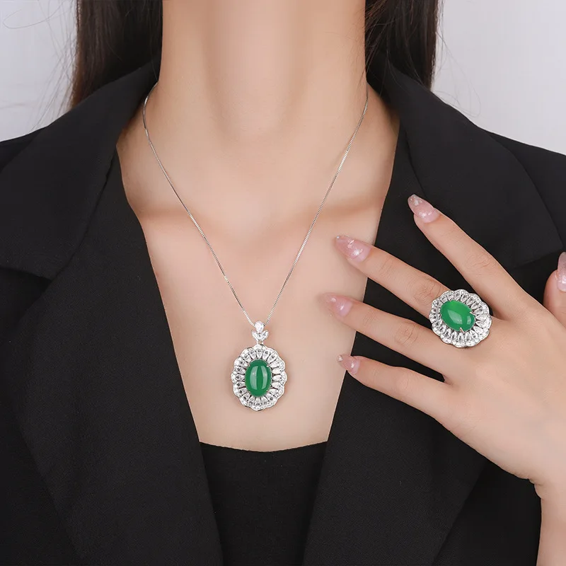 Jewelry Gold-Plated Ice Fluorescent Red Corundum Green Chalcedony Elegant Set 13*18