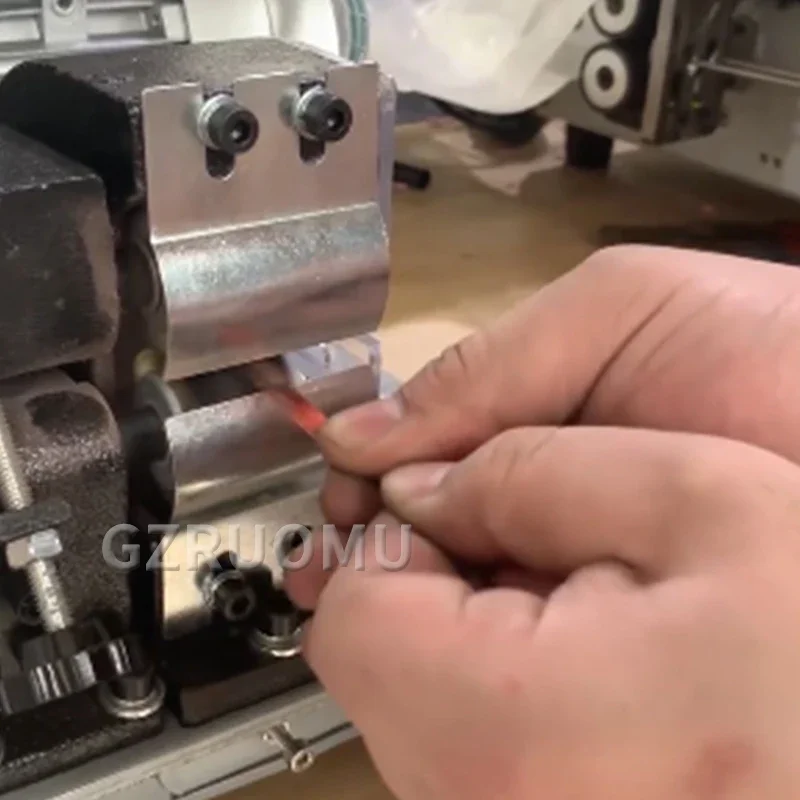 0.14-1.33MM 370W 220V Enameled Copper Wire Stripping Machine Electric Paint Scraper Tool XC-680B Varnished Wire Stripper