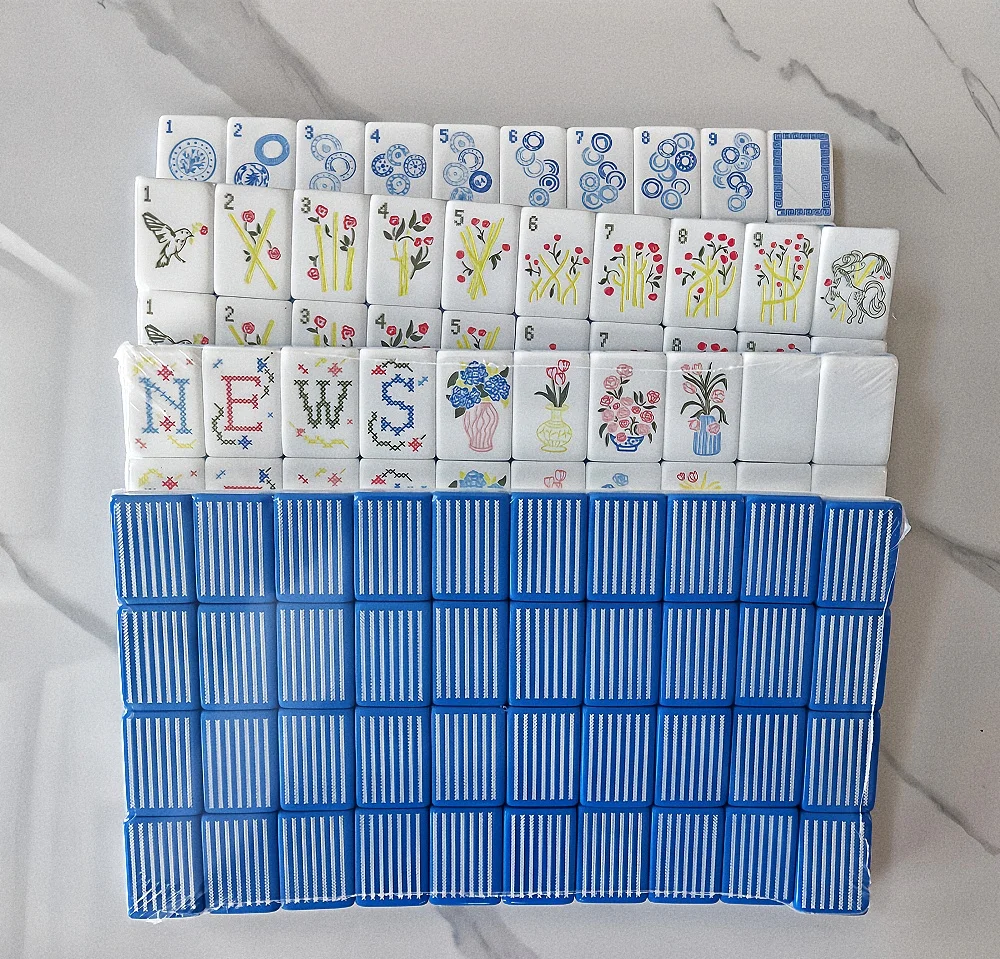 

New Arrival Acrylic Luxury American Mahjong Card Set 160 Tiles Blue Stripes Portable Mah Jongg Surprise Gifts Indoor Board Game
