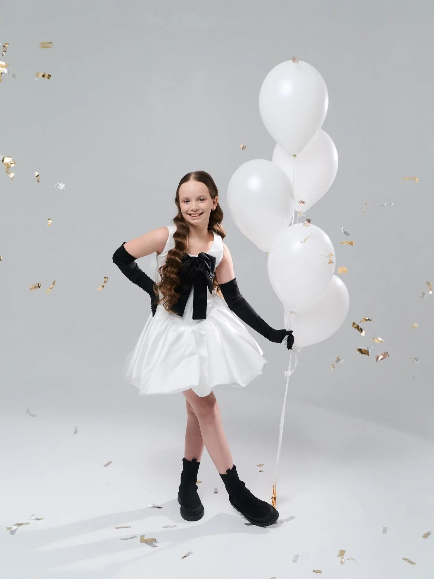 White Gala Dress Satin Black Bows Short Birthday Party Ball Gowns Mini Flower Girl Dress for Wedding Toddler Pageant Ball Gowns
