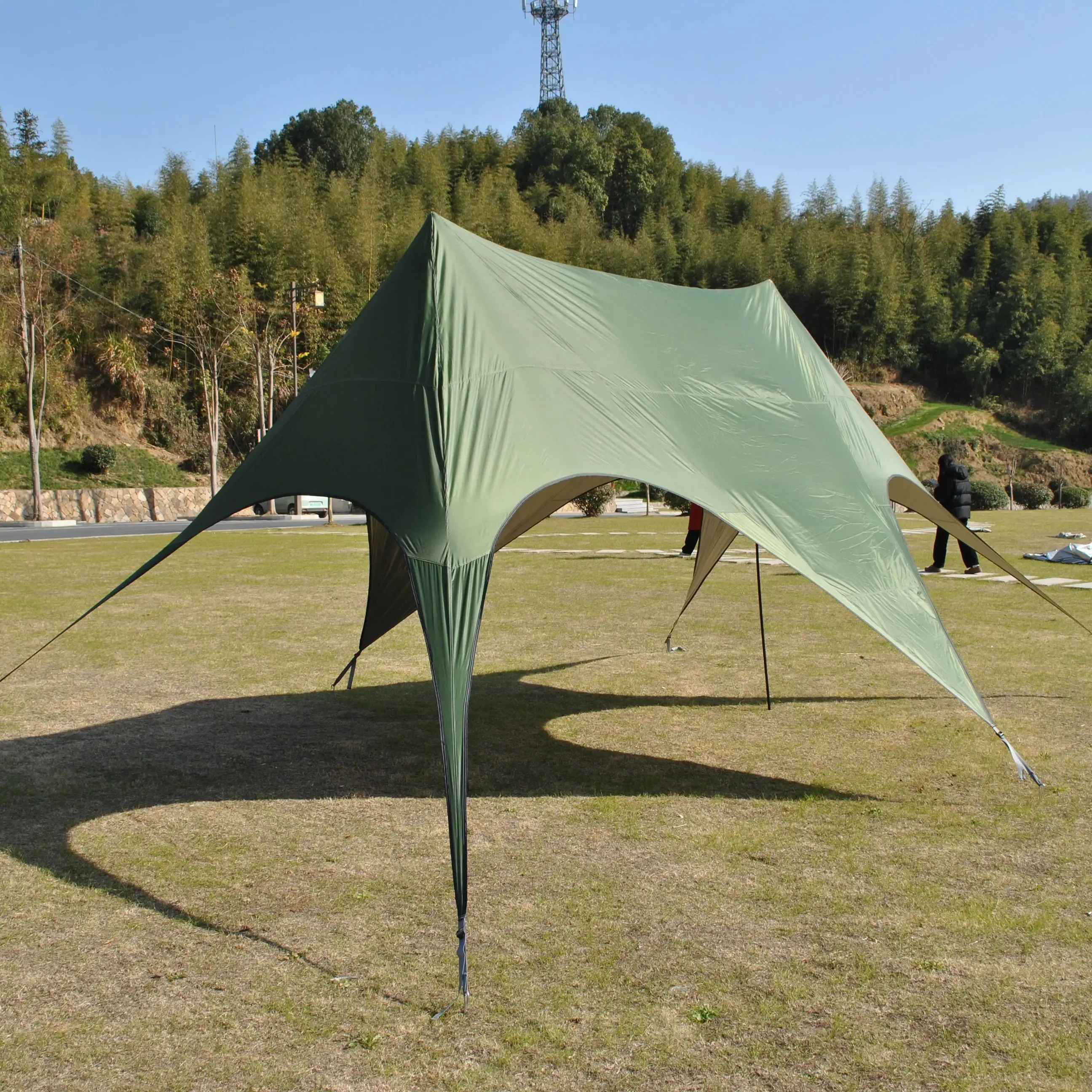 

Ветрозащитная пляжная палатка, солнцезащитный козырек, ветрозащитный большой семейный пляжный навес, большое пространство, простой солнцезащитный козырек для пляжного отдыха