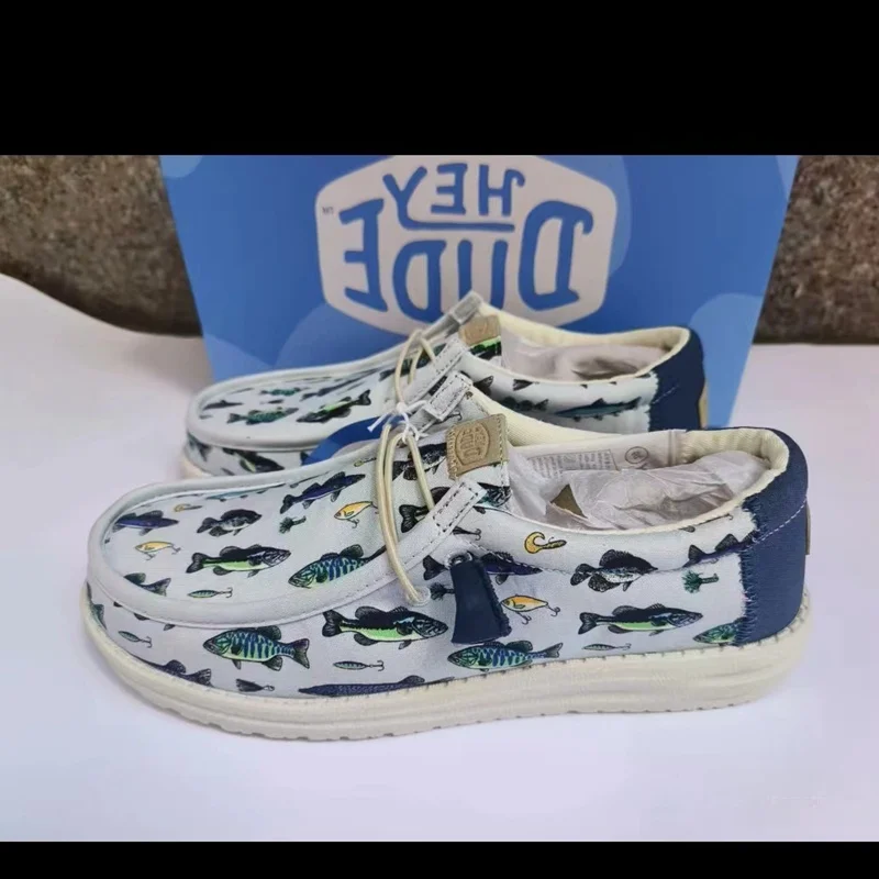 White and blue fish print