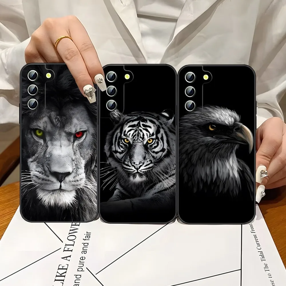 Animal Lion Wolf Tiger Eagle Phone Case for Samsung S24 Ultra S22 S23 S20 Fe S21 Plus Galaxy A54 A34 A24 A53 M54 Note 20 Back Co