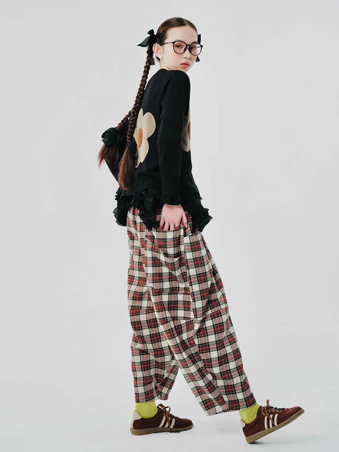 IMAKOKONI original design brown plaid loose casual fashion wide leg pants nine-quarter pants 244549